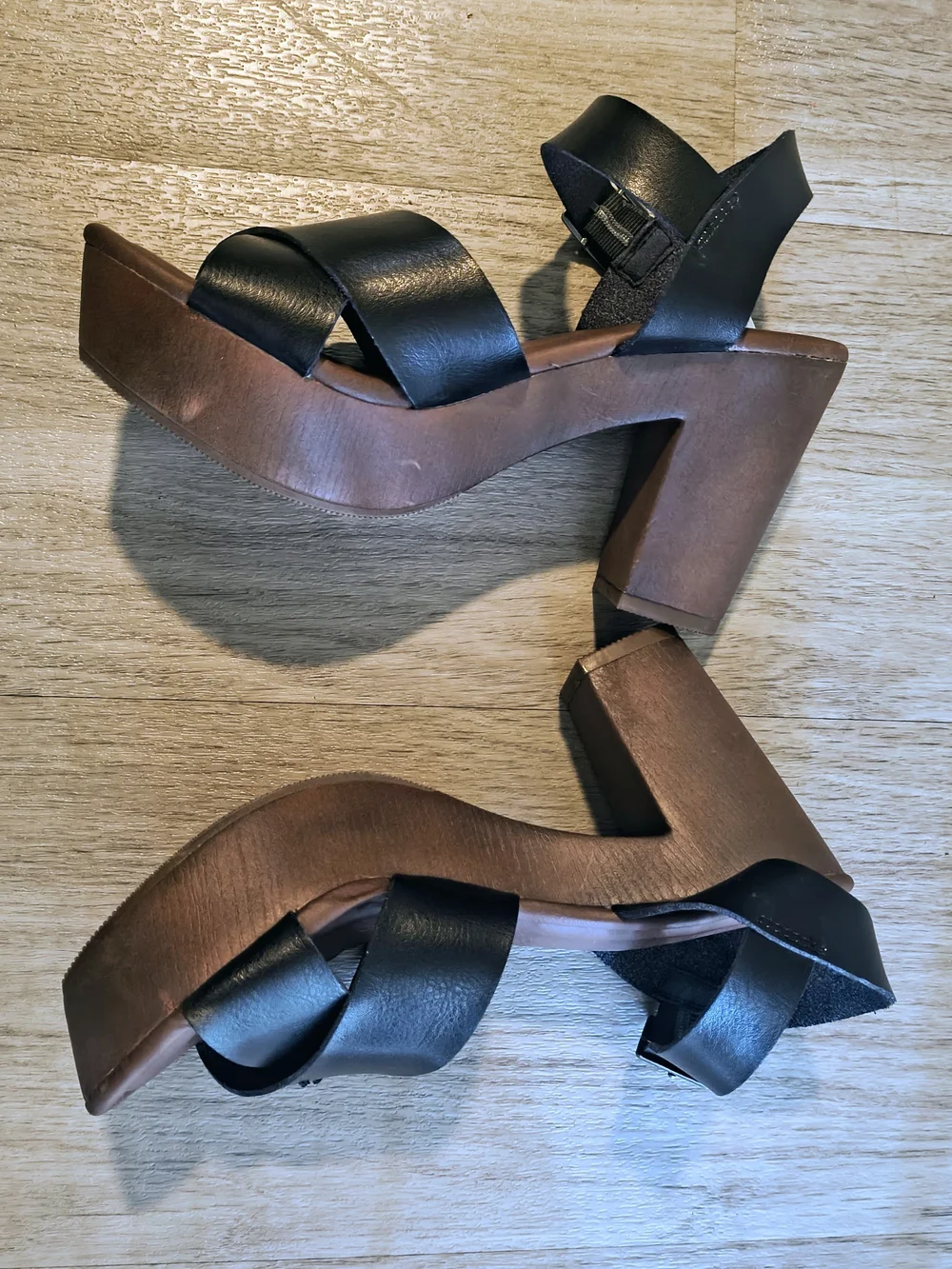 Universal Thread Black Block Heel Sandals with Adjustable Ankle Strap
